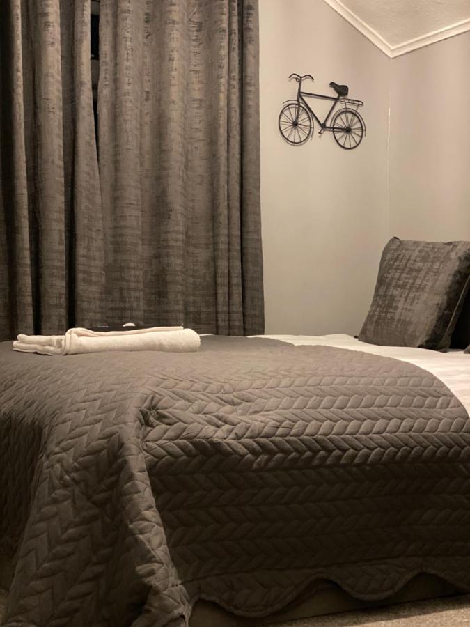 Ideal Abode Leonard Chester Buitenkant foto